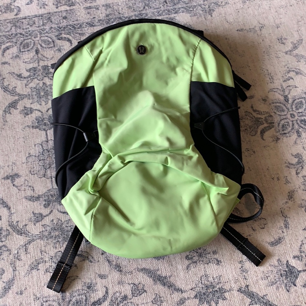 New Lululemon Run All Day Backpack - rare color